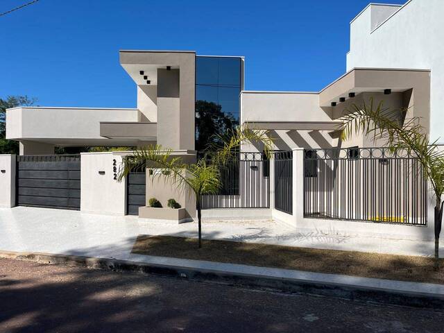 #40 - Casa para Venda em Alta Floresta - MT