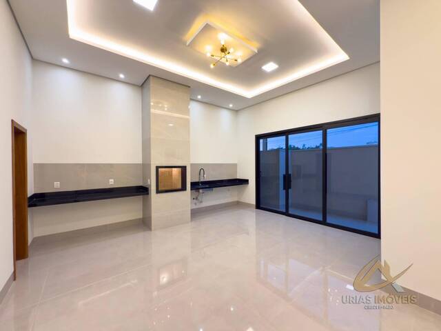 Casa para Venda em Alta Floresta - 5